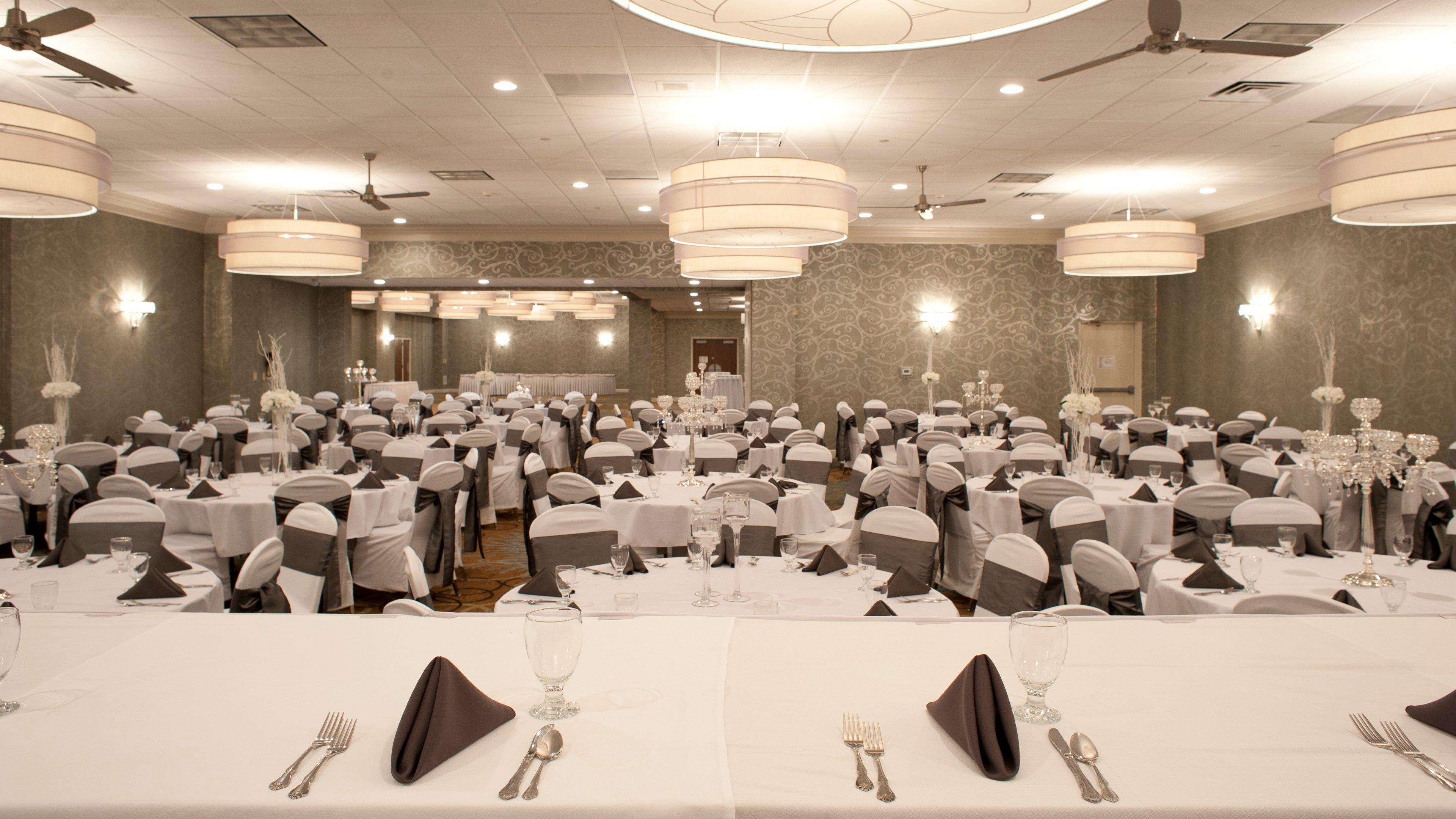 Rock Island-quad Cities By Ihg Hotel